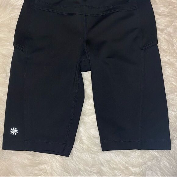 Athleta Presto Bermuda compression shorts - Picture 4 of 9
